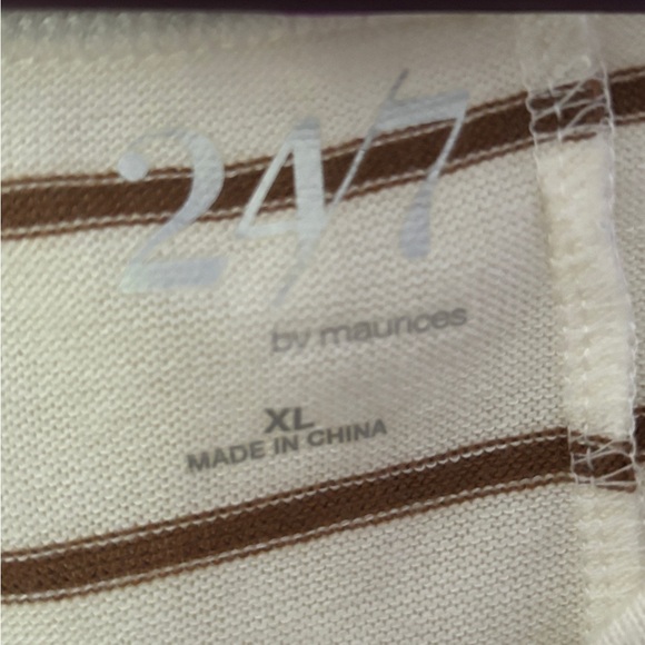 Maurice’s striped long sleeve shirt - Picture 5 of 5